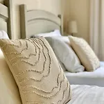 فندق Maison Richet 2*