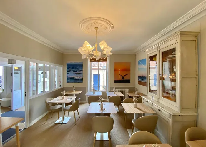 Hotel Maison Richet 2*